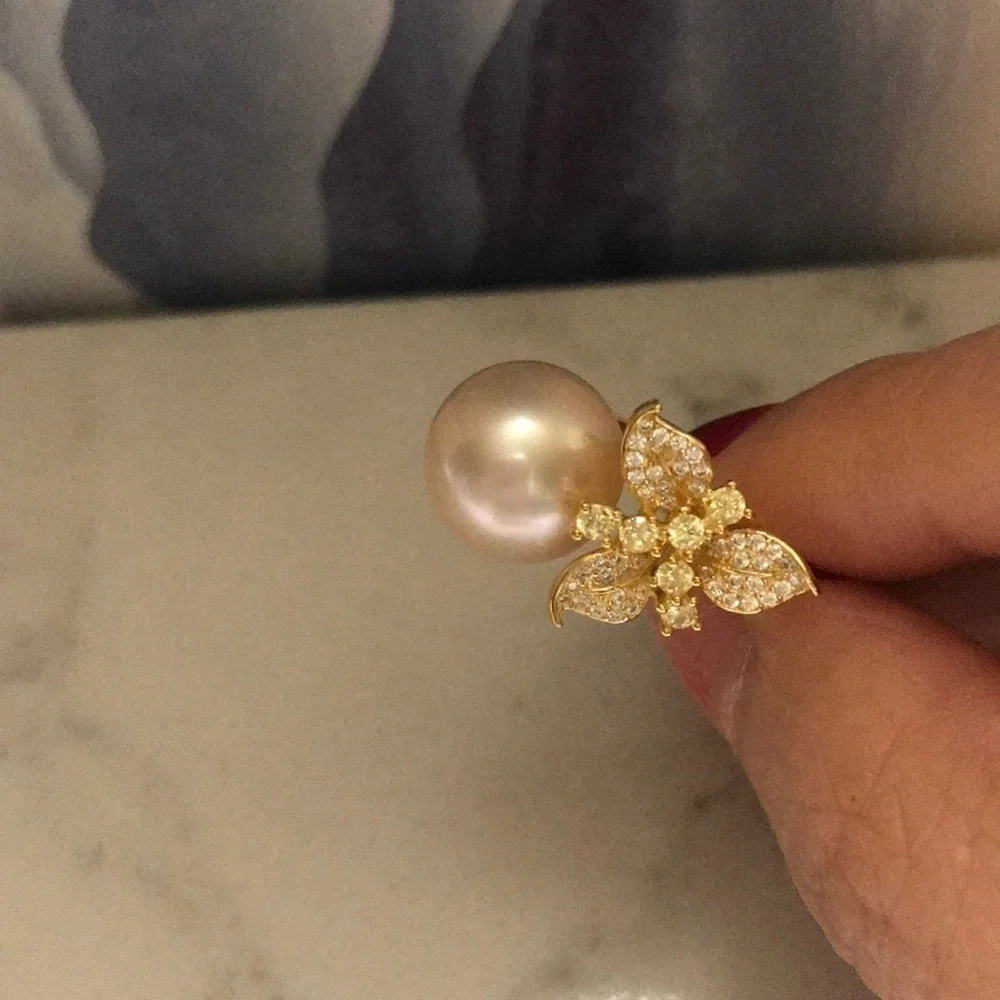 11.5mm Custom Made Genuine Pearl Clover Ring